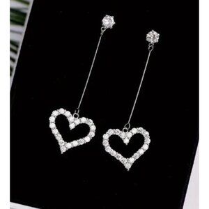 Silver Toned Heart Drop Earrings With Crystal Rhinestones‎